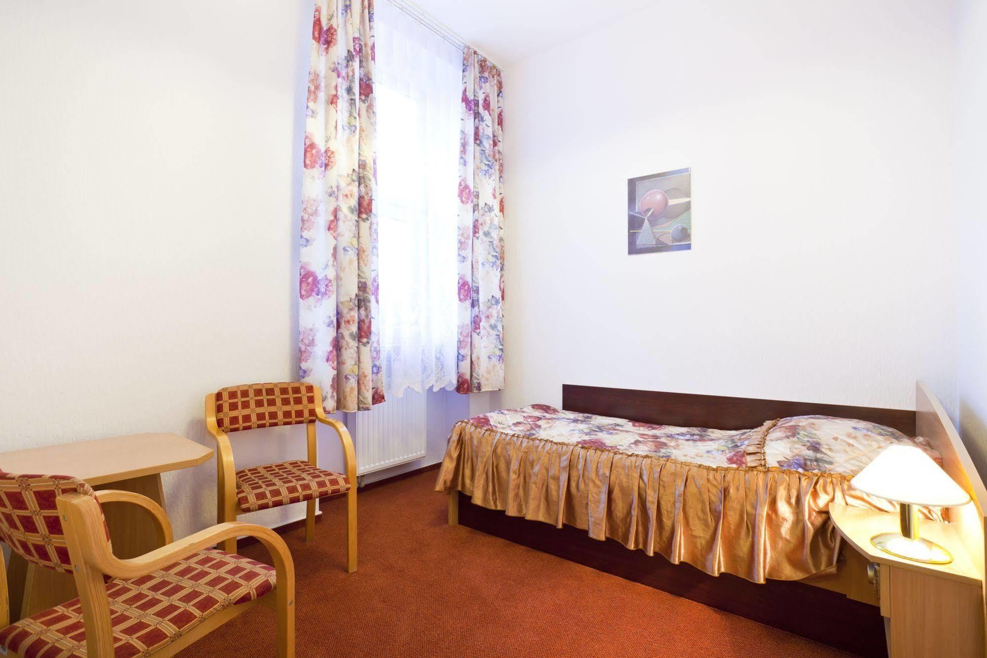 Aiden By Best Western Lodz 外观 照片